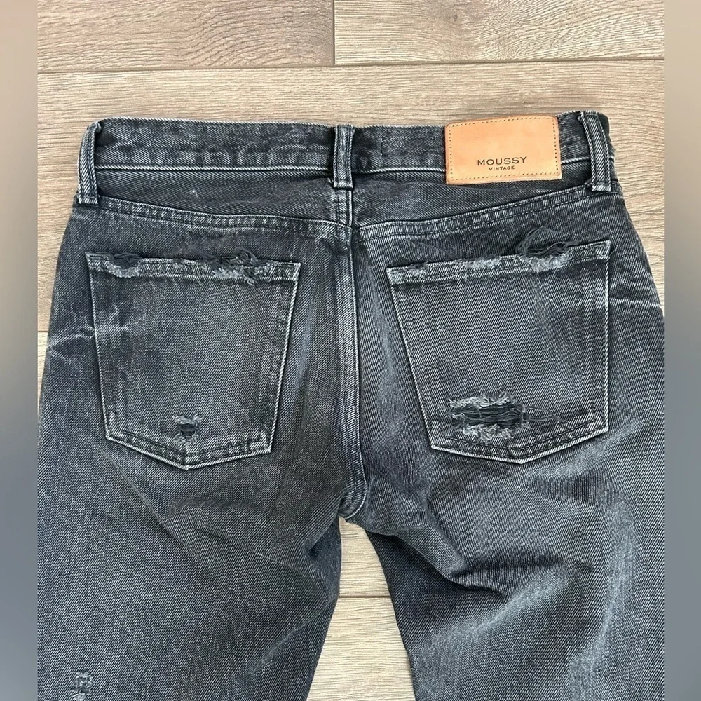 Moussy Vintage Charcoal Distressed Ankle Jeans Size 25